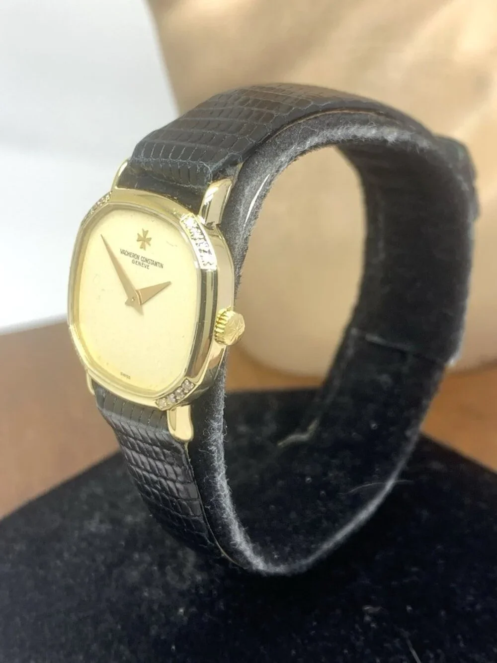 Vacheron Constatin Women's Watch 18K Yellow Gold Case Diamond Swiss Manual 1960